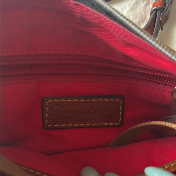 Dooney & Bourke Classic Black Crossbody Bag - Picture 3 of 3